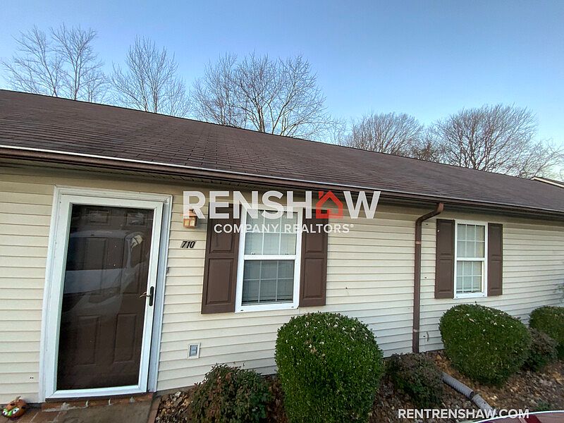 1st image of 702-716 Nora Dr