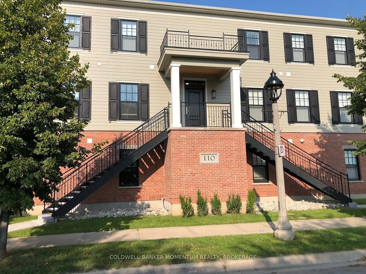 1 bed, $2,050 — Photo 2