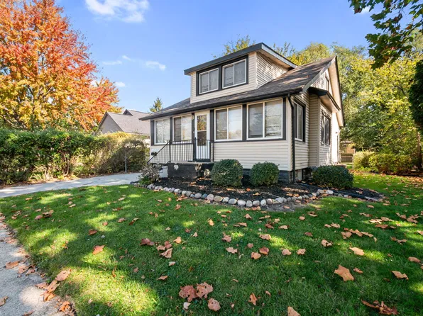22134 Pleasant Ave, Eastpointe, MI 48021
