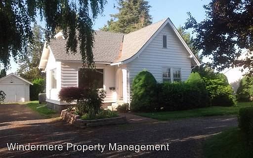 1st image of 520 NE C St