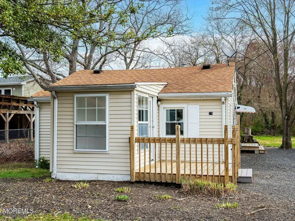 21 Bark Road, Brick, NJ 08723