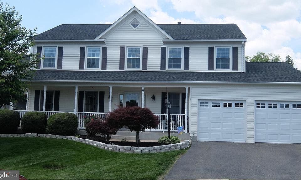 1st image of 9 Devonshire Ln
