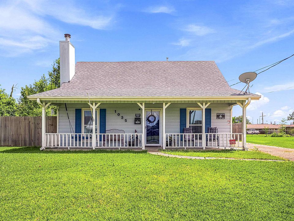 1st image of 1035 Shady Ln