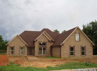 228 Chronicles Dr, Medina, TN 38355