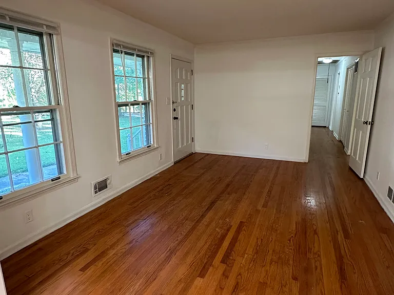5400 Francis Dr SW — Photo 3