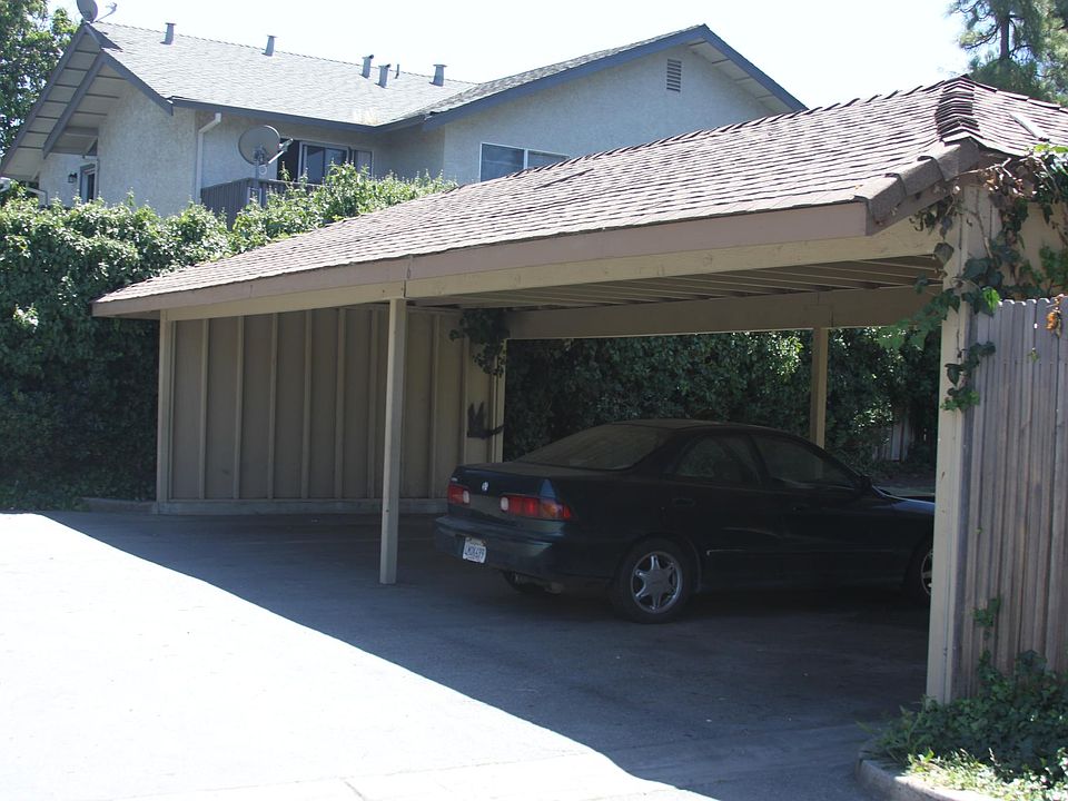 2nd image of 1351 Westside Blvd APT D