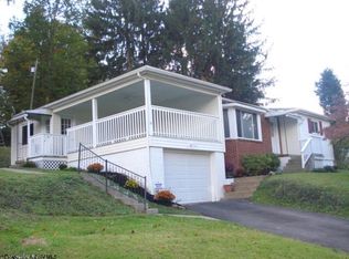 79 Lanham Ln, Fairmont, WV 26554
