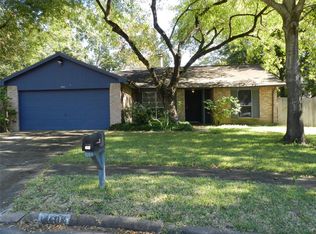 10402 White Fawn Dr, Houston, TX 77041