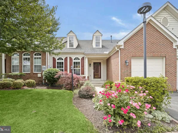9910 Hillandale Way #13, Bowie, MD 20721