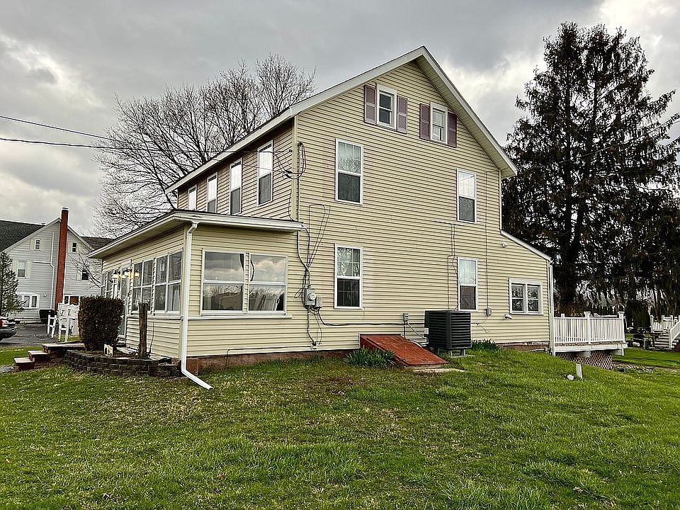 1st image of 1336 Blue Mountain Dr
