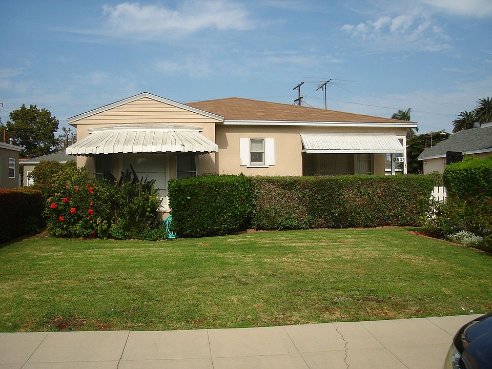 1st image of 2538 S Bentley Ave