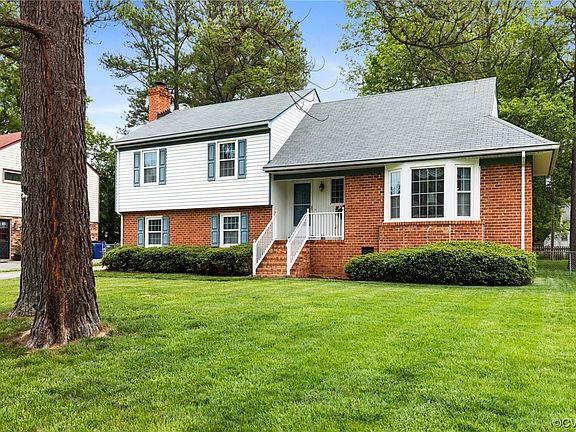 3rd image of 2421 Elmington Dr
