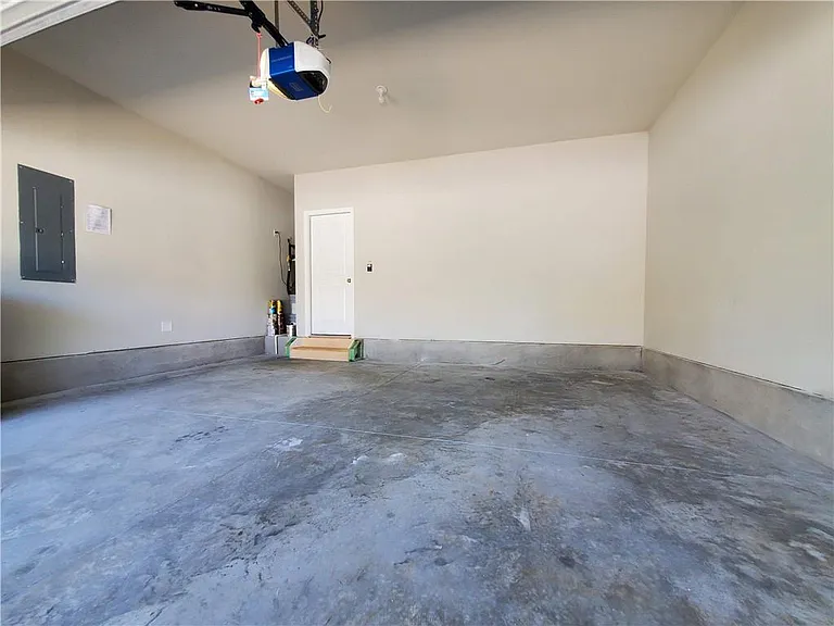 165 Canvas Ives Dr — Photo 31
