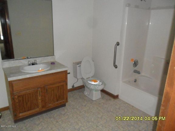 3rd image of 1359 Azalea Dr