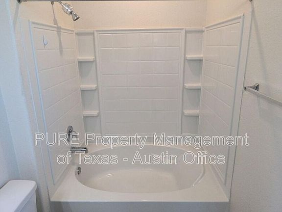 4th image of 2950 E Old Settlers Blvd Unit 32