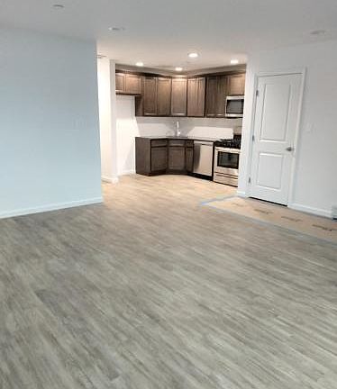2nd image of 62-40 Hillmeyer Ave #1