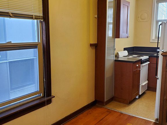 5th image of 1819 Bellevue Ave APT 201