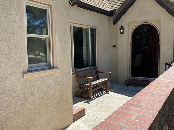4th image of 144 N Hillcrest Blvd