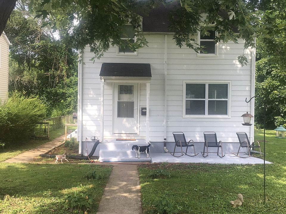 1st image of 3028 Kennedy St NE