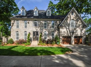 3008 Sharon View Rd, Charlotte, NC 28210