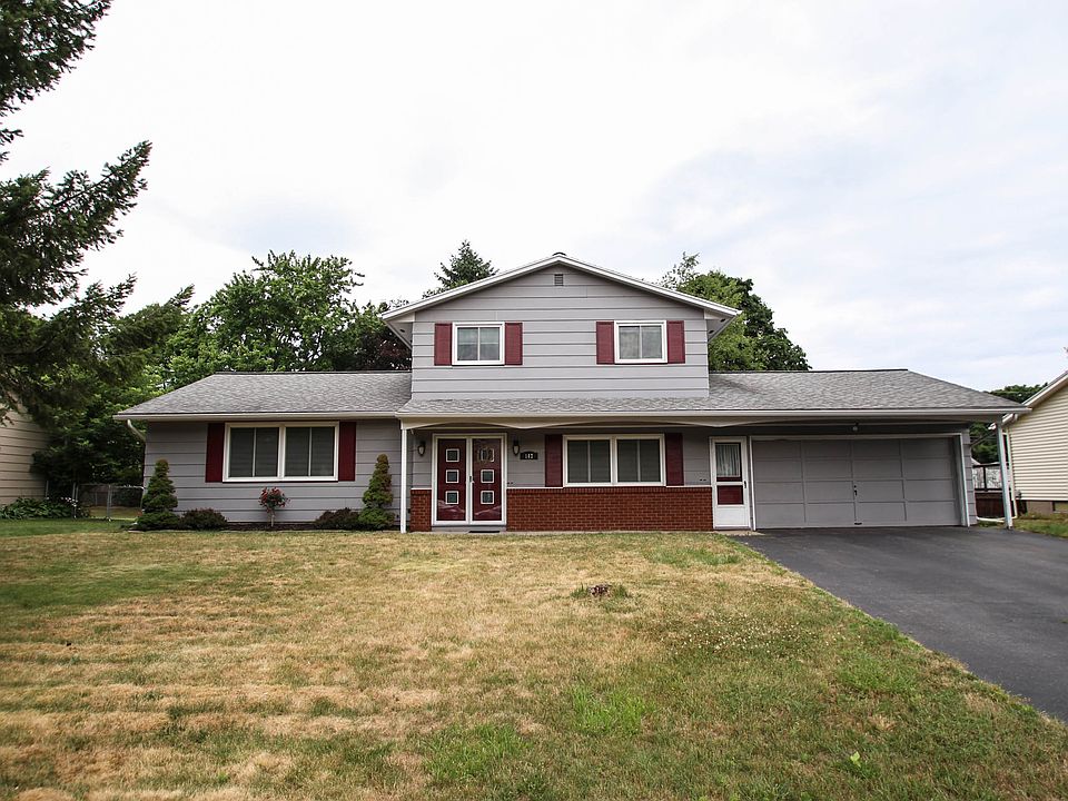 1st image of 147 Vineyard Dr