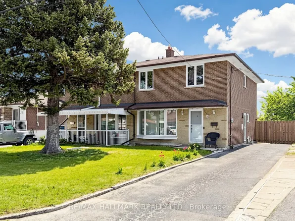 9 Rubydale Gdns, Toronto, ON M9L 1B8