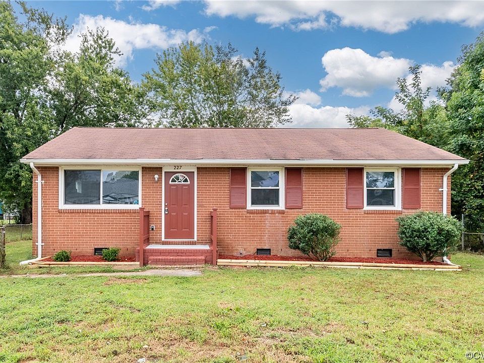 1st image of 227 N Kalmia Ave