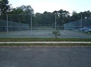 277A Alpine Way, Woodbridge, NJ 07095