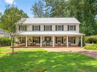 1003 Kemp Rd W, Greensboro, NC 27410