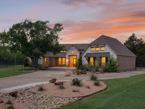 3908 Chapel Ct, Flower Mound, TX 75028