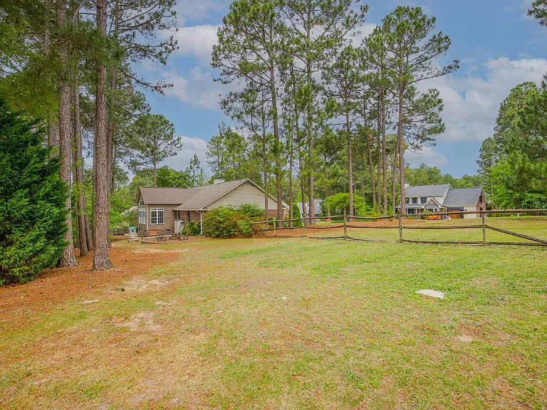 7815 Shuttle Rd — Photo 14