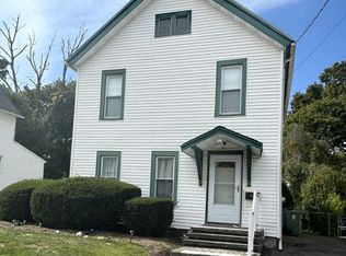 143 N Beacon St, Middletown, NY 10940