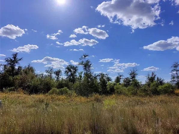 1643 Road 5601, Cleveland, TX 77327