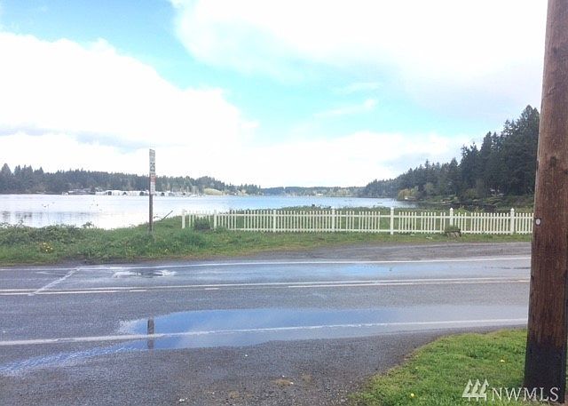 1st image of 3317 NW Phinney Bay Dr