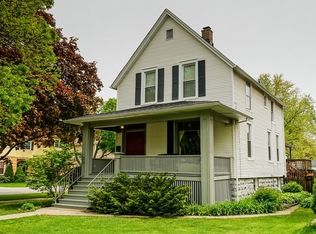 648 Forest Ave, Oak Park, IL 60302