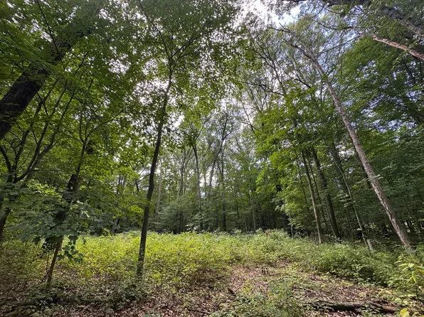 4540 Ross Dr, Benton Harbor, MI 49022