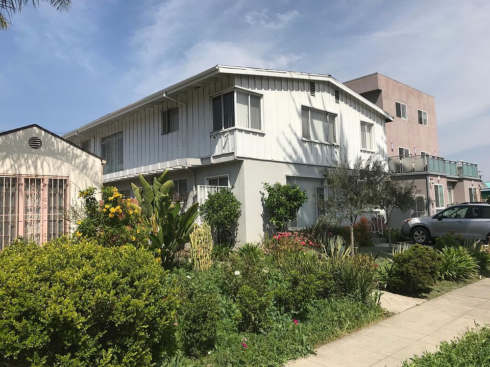 2nd image of 8519 Cashio St APT 3