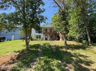 320 4th St NW, Watford City, ND 58854