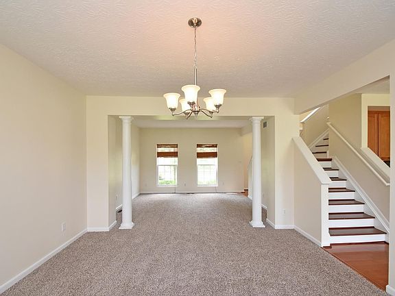 5th image of 5826 Squires Gate Dr