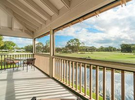 655 Brackenwood Cv