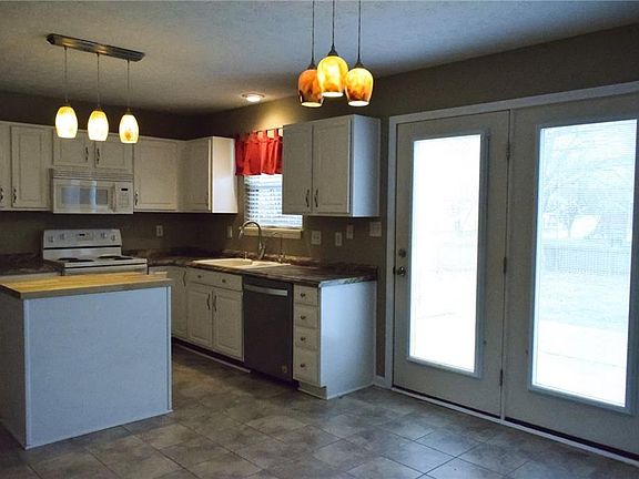 4th image of 9885 Plantana Blvd