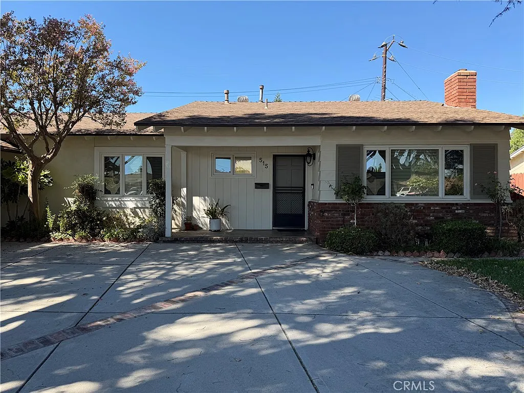 4 bed, 1570 sqft, $4,000 — Photo 4