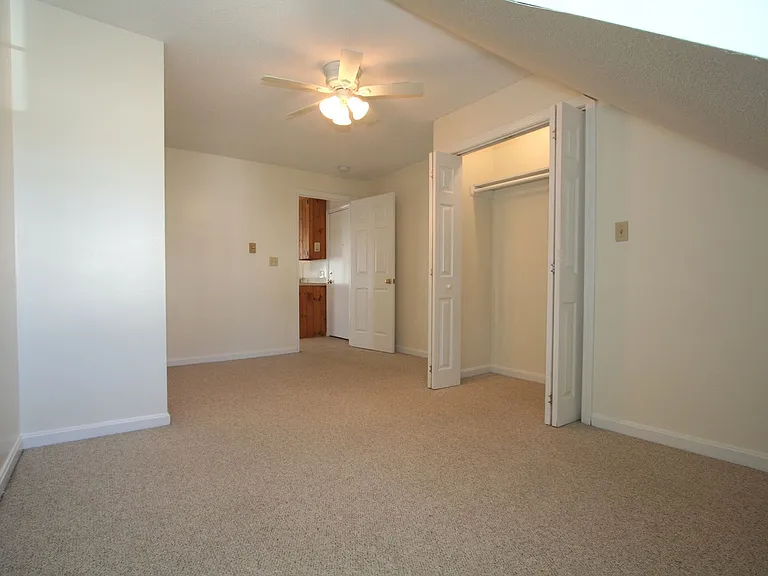 19 FIRST — Photo 21