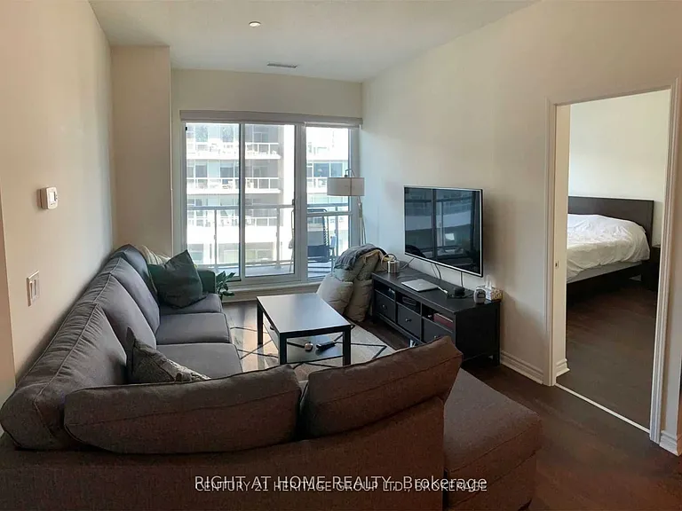 39 Annie Craig Dr #412 — Photo 20