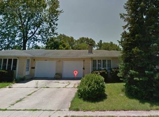 1201A Silver St, Urbana, IL 61801