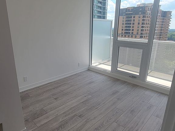 4th image of 15 Holmes Ave #1312