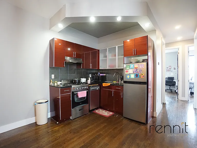119 Linden St #17 — Photo 4