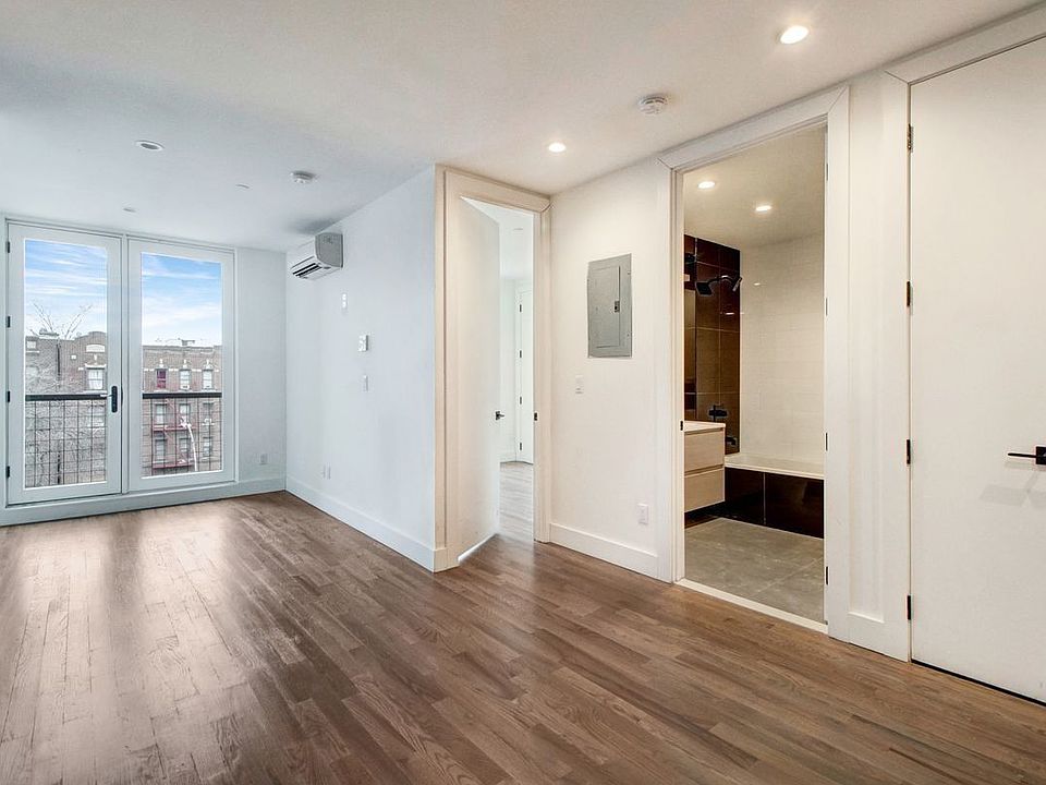 1st image of 161 Linden Blvd #5B