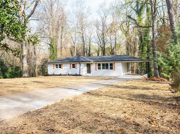 311 Lynnwood Dr, Woodstock, GA 30188