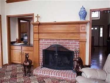 5th image of 406 Long Pointe Dr
